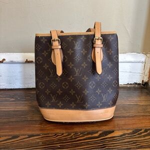Designer Inspired Louis Vuitton Brown Monogram Bucket Bag Knockoff